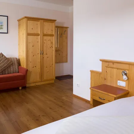 Waldbothgut Farm stay *